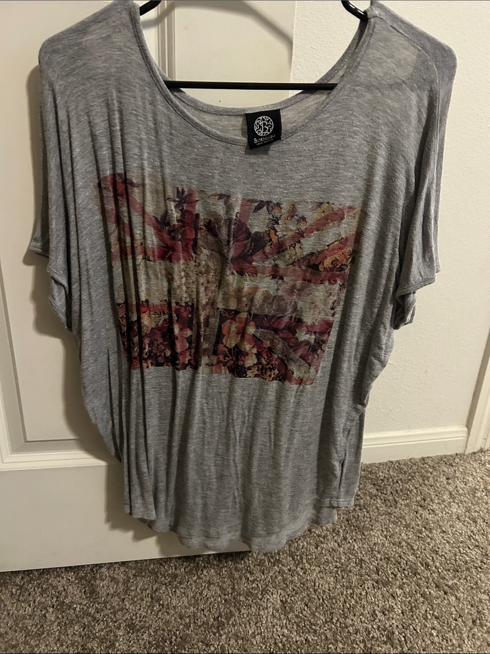 Sovereign Code Gray Scoop Neck Tee with Floral Flag Graphic